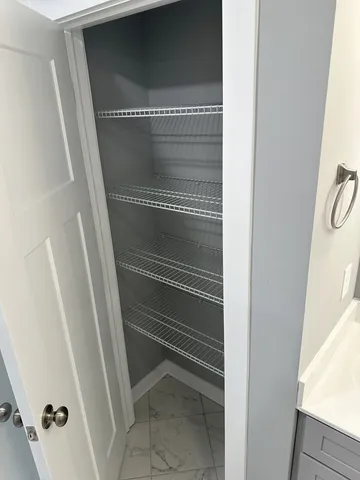 $305,000 | 863 East Harrison Street, Martinsville, IN 46151