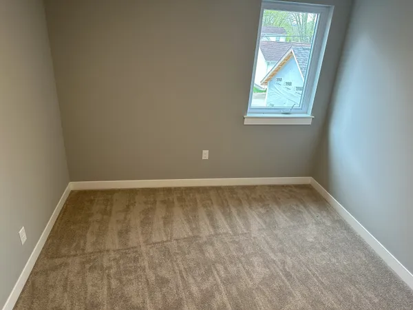 $305,000 | 863 East Harrison Street, Martinsville, IN 46151