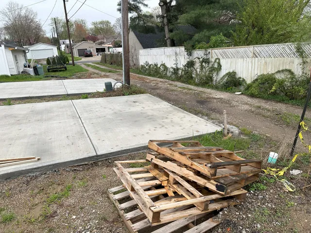 $305,000 | 863 East Harrison Street, Martinsville, IN 46151