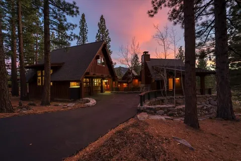 $3,899,000 | 260 Laura Knight, Truckee, CA 96161