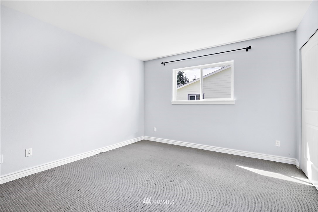 51 Northeast Laurel Road Belfair, WA 98528 - Photo 10 of 23 Gallery Image 10