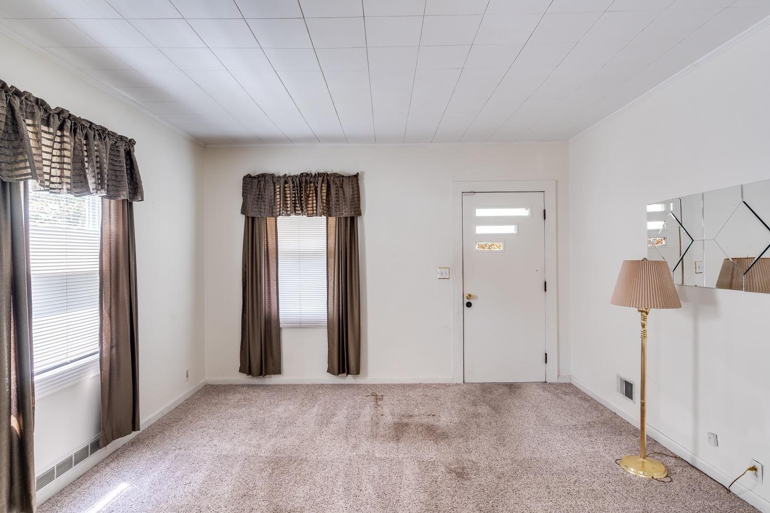 4554 Buxton Road Cincinnati, OH 45242 - Photo 11 of 40 Gallery Image 11