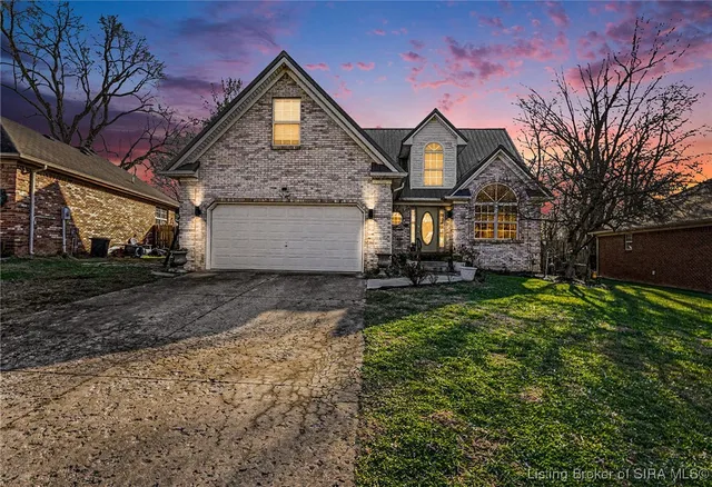 $340,000 | 104 Blackiston Ridge Court, Clarksville, IN 47129