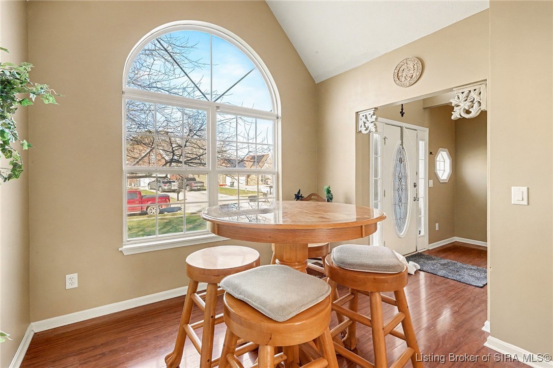 104 Blackiston Ridge Court Clarksville, IN 47129 - Photo 4 of 26