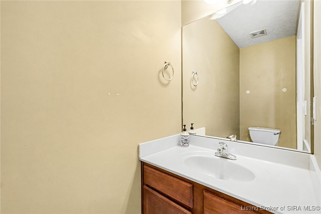 104 Blackiston Ridge Court Clarksville, IN 47129 - Photo 9 of 26