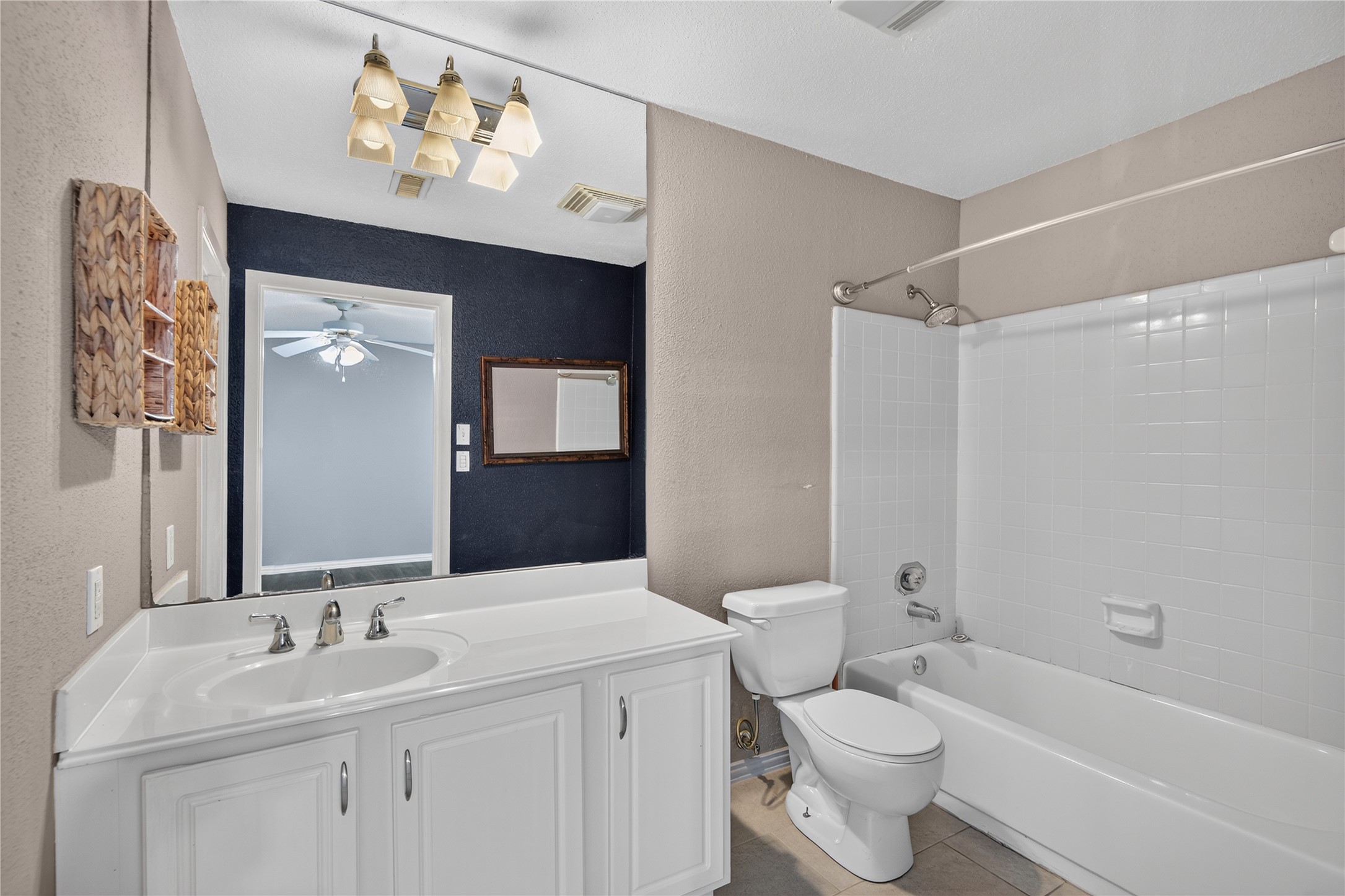 2277 South Kirkwood Road, Unit 910 Houston, TX 77077 - Photo 19 of 27