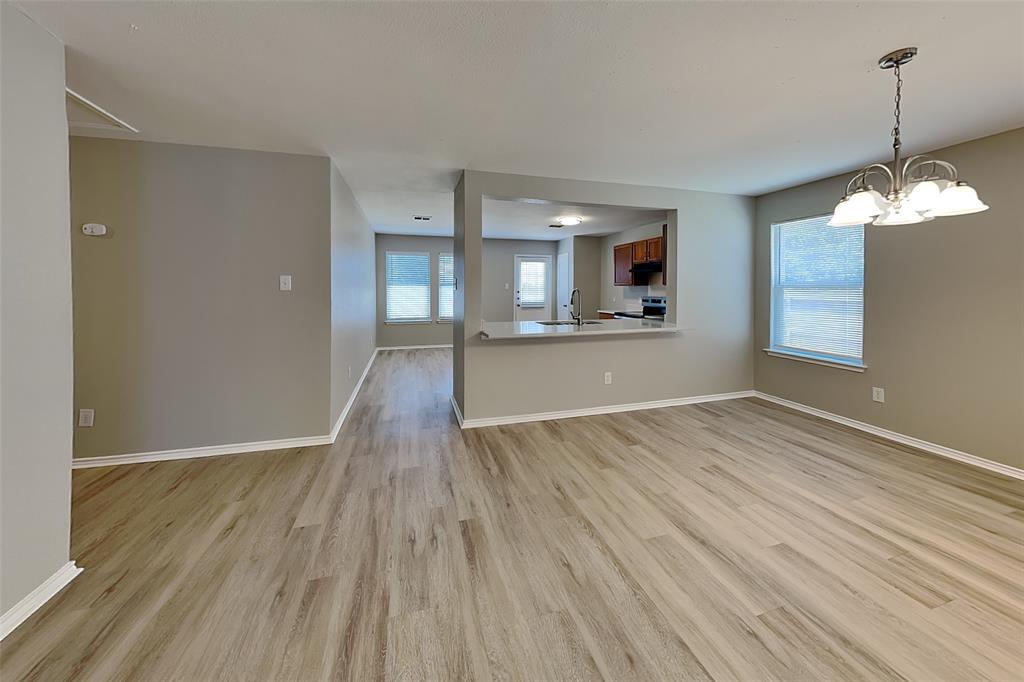 13717 Canyon Ranch Road Fort Worth, TX 76262 - Photo 7 of 18 Gallery Image 7