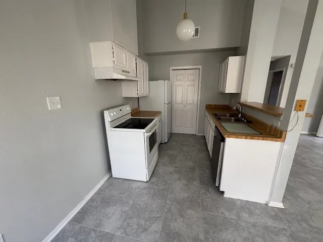 $1,250 | 5413 Diane Court, Spring, TX 77373