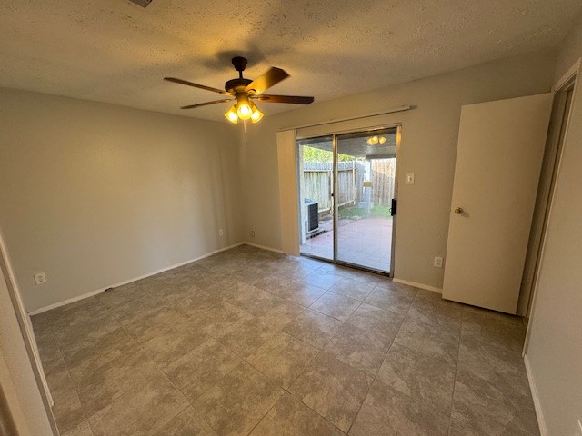 5413 Diane Court Spring, TX 77373 - Photo 6 of 10