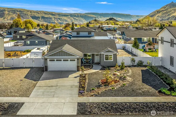 $435,000 | 440 Margaux Loop, Malaga, WA 98828