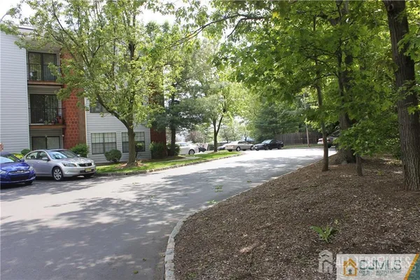$2,200 | 82 Keystone Court, Edison, NJ 08817