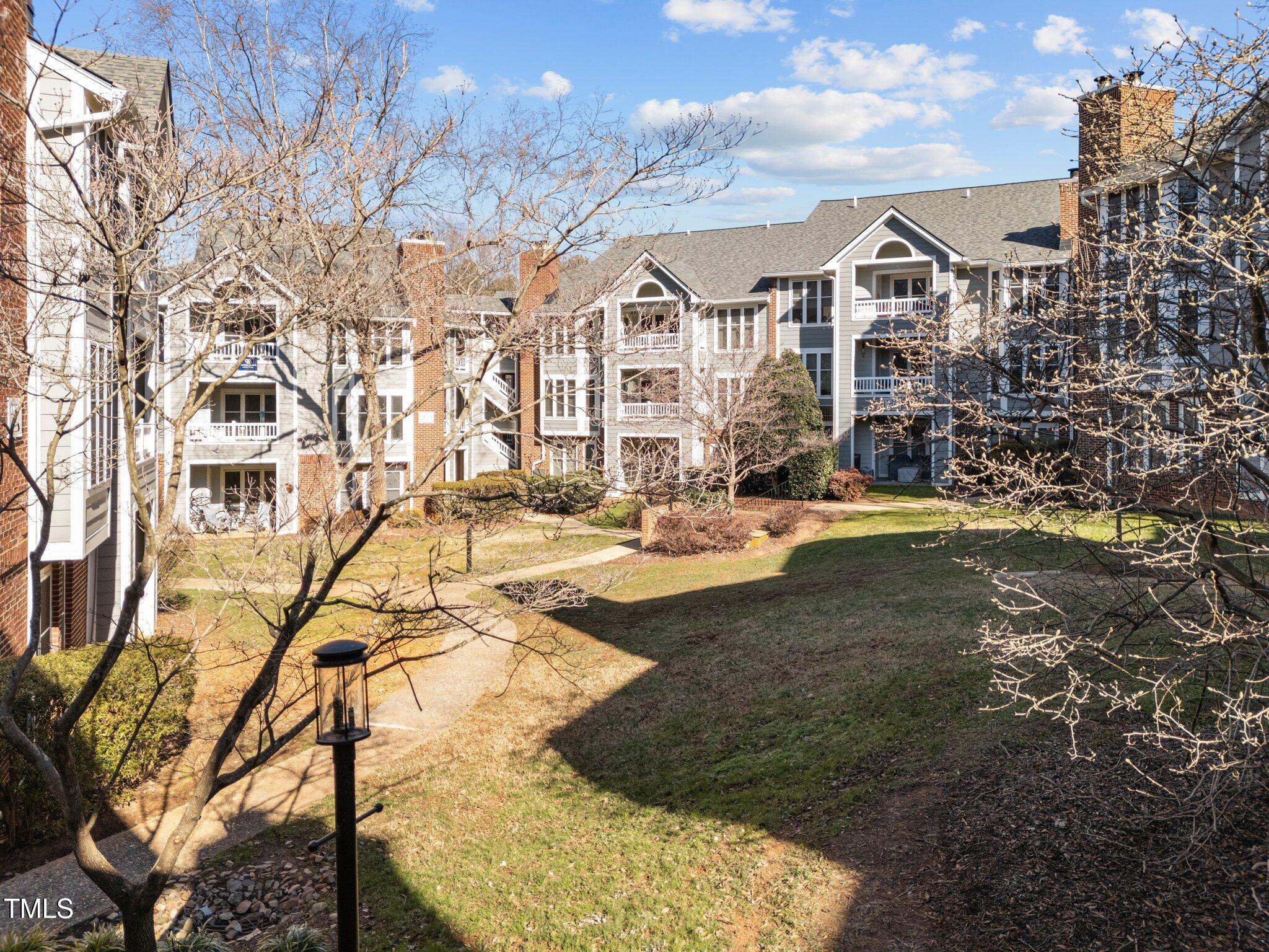 921 Washington Street, Unit 101 Raleigh, NC 27605 - Photo 27 of 30 25-web-or-mls-DJI_20250117115524_0732_D