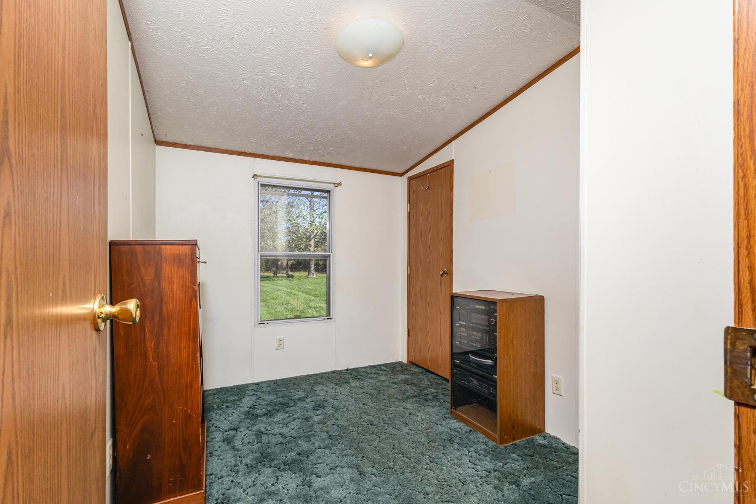 4279 Sunshine Road Georgetown, OH 45121 - Photo 8 of 19