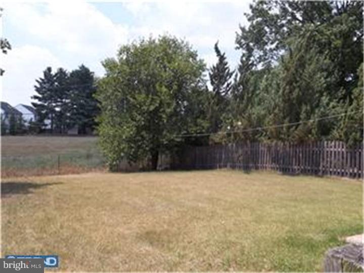 2012 Fort Bevon Road Harleysville, PA 19438 - Photo 14 of 23 Gallery Image 14