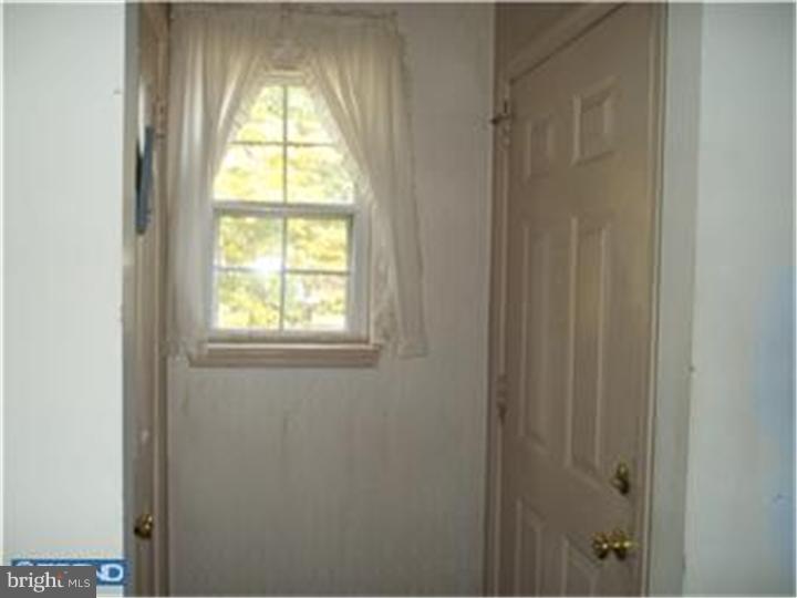 2012 Fort Bevon Road Harleysville, PA 19438 - Photo 10 of 23 Gallery Image 10