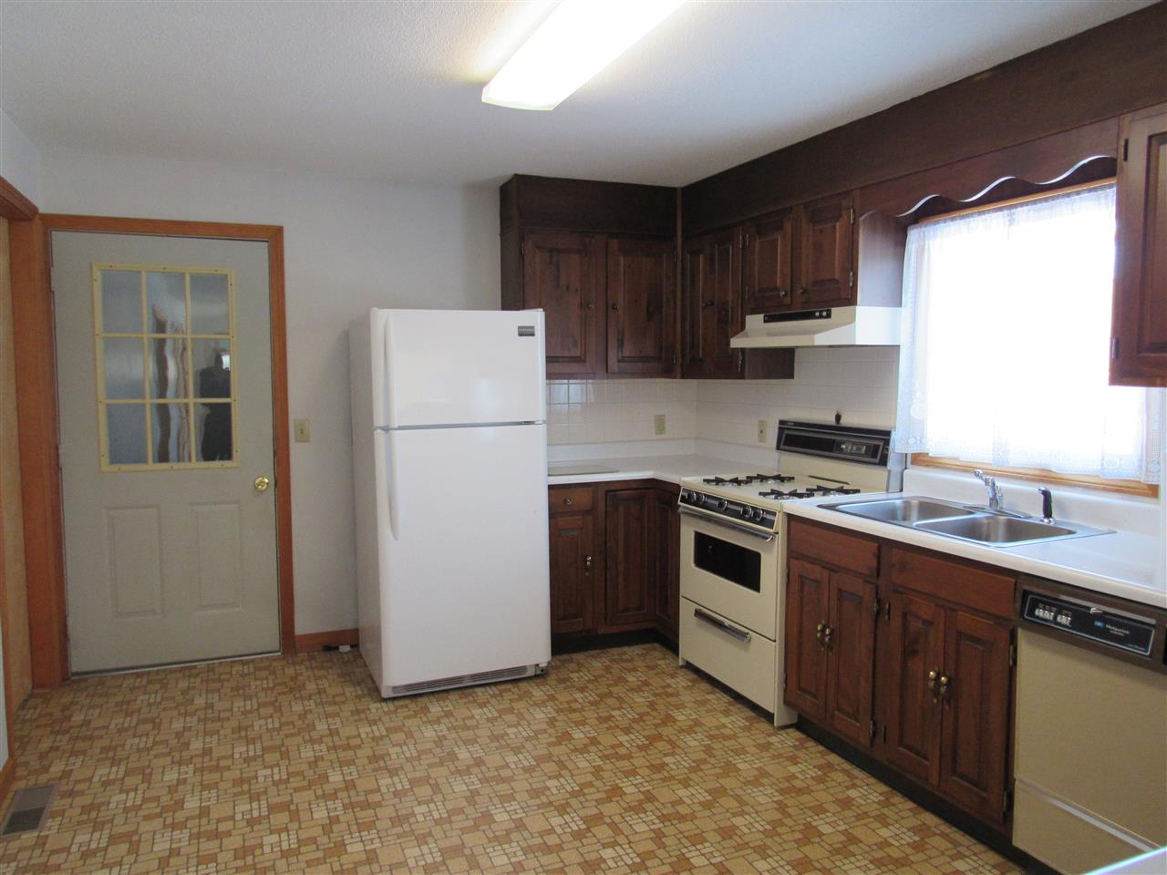 450 Rockingham Road Rockingham, VT 05101 - Photo 11 of 19