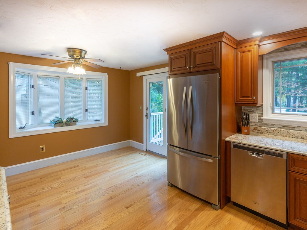38 Raymond Road Stoughton, MA 02072 - Photo 13 of 33 Gallery Image 13