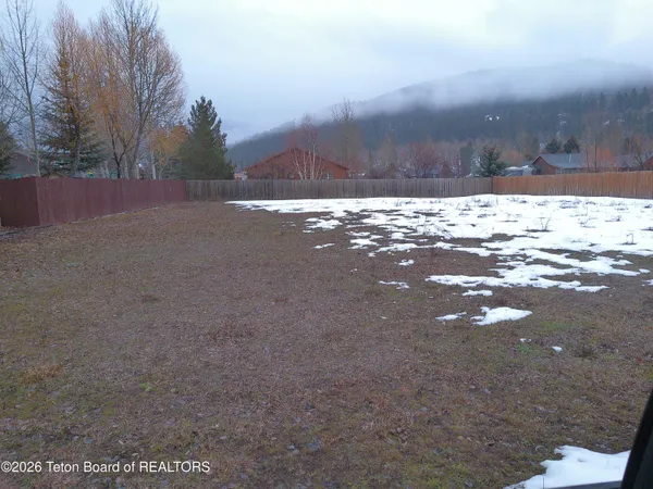 $210,000 | 519 Snake River Drive, Alpine, WY 83128