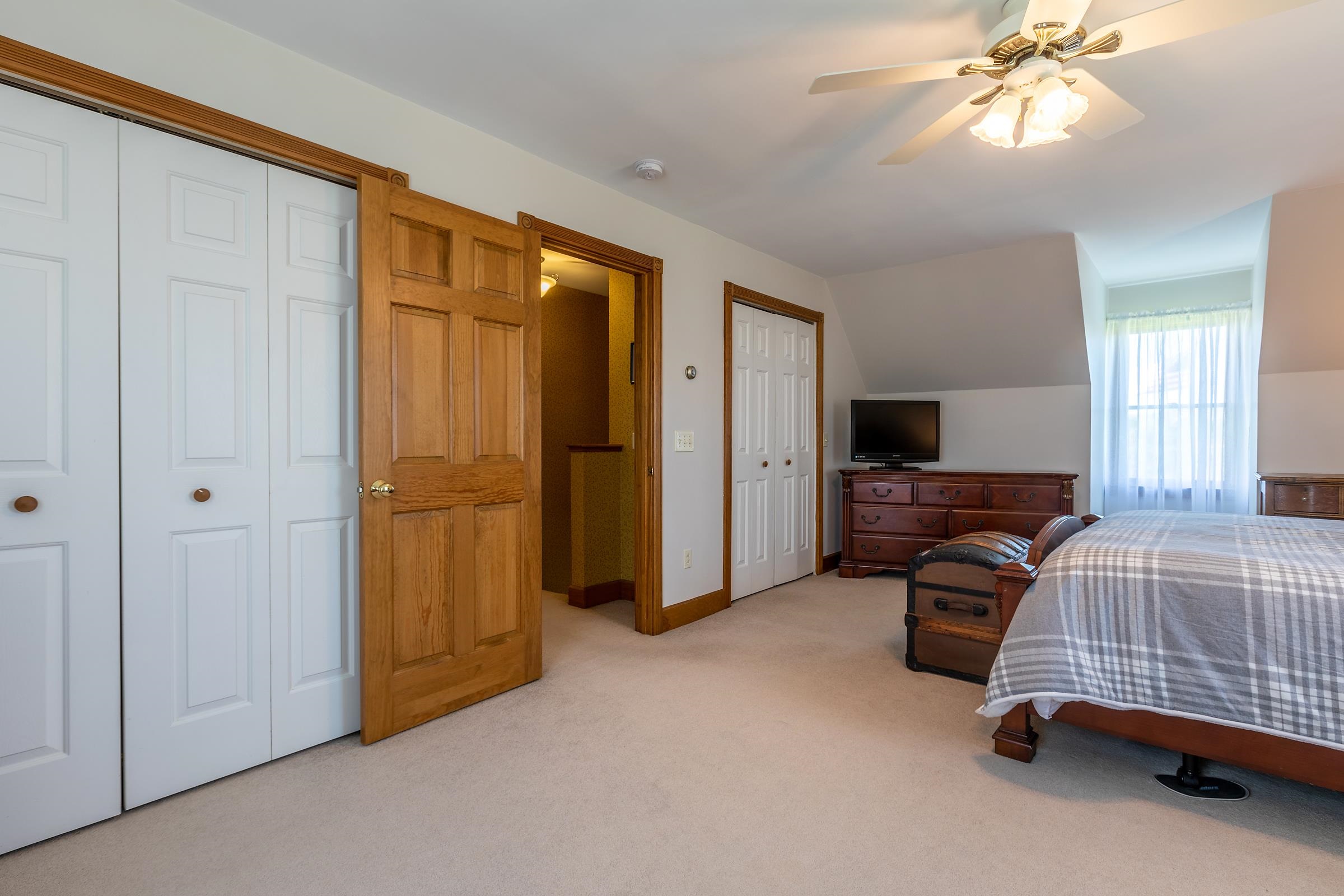 927 Packer Road Mount Holly, VT 05742 - Photo 20 of 40