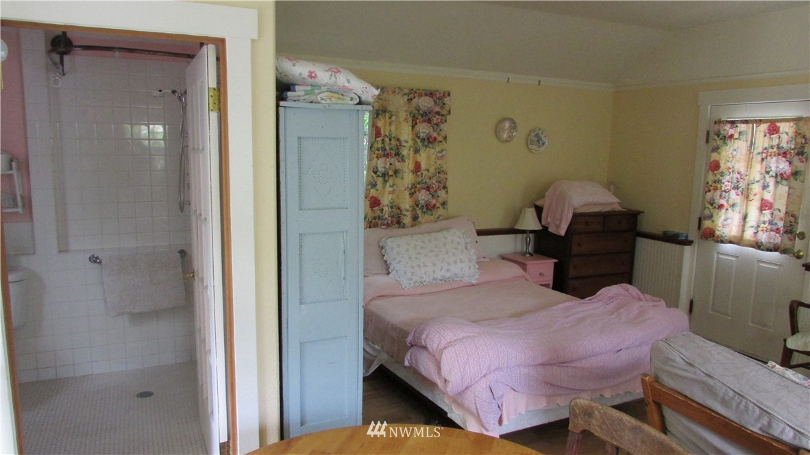 504 Root Street Port Townsend, WA 98368 - Photo 12 of 13