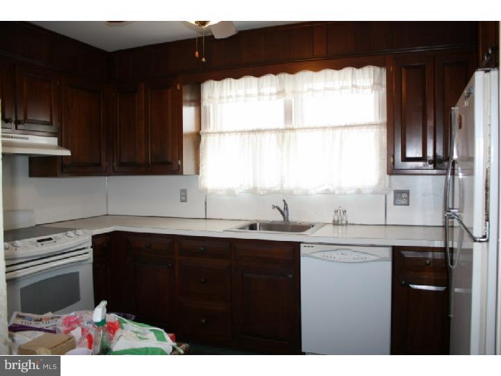 445 Ridge Road Spring City, PA 19475 - Photo 12 of 25 Kitchen