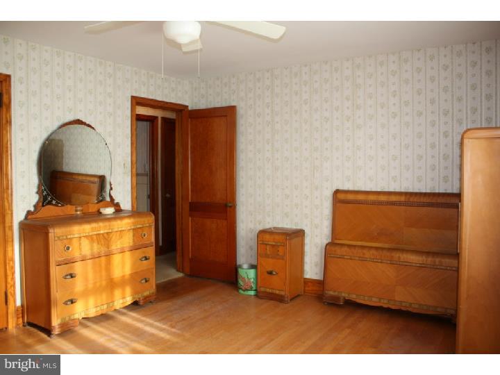 445 Ridge Road Spring City, PA 19475 - Photo 16 of 25