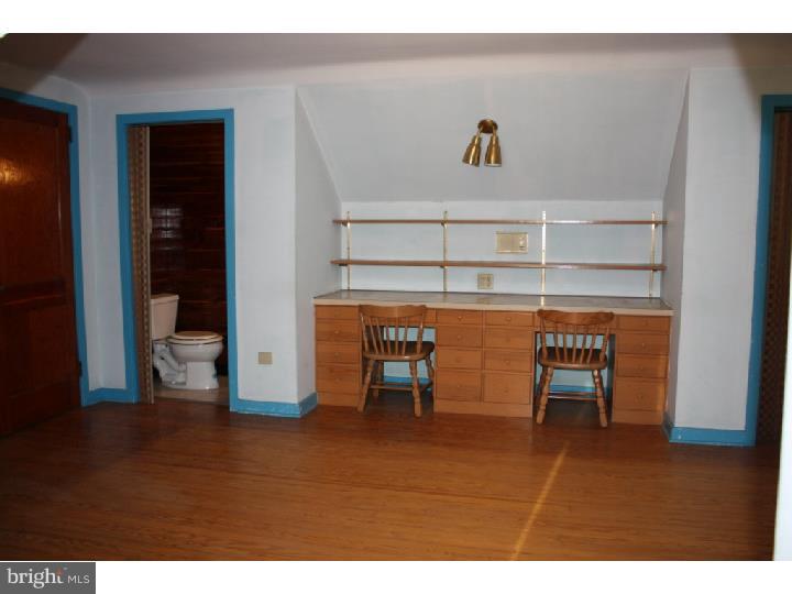 445 Ridge Road Spring City, PA 19475 - Photo 22 of 25