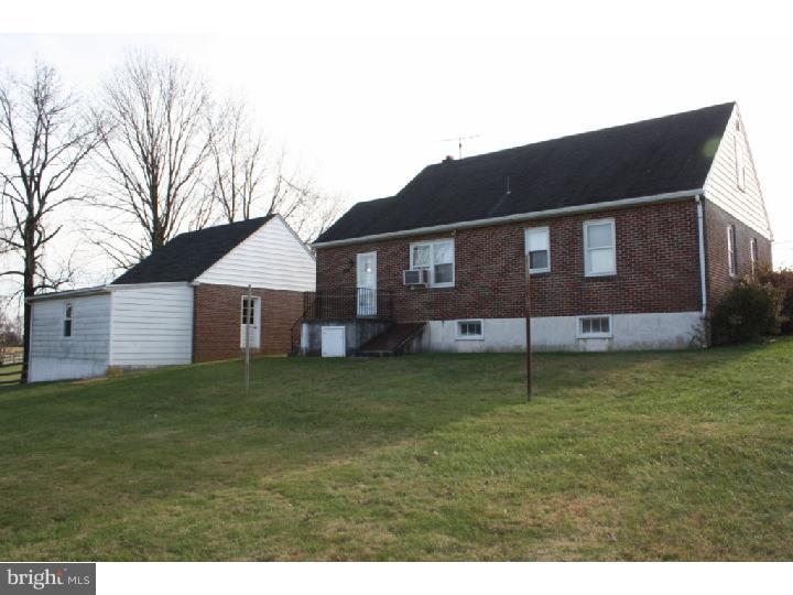 445 Ridge Road Spring City, PA 19475 - Photo 4 of 25 Exterior Back
