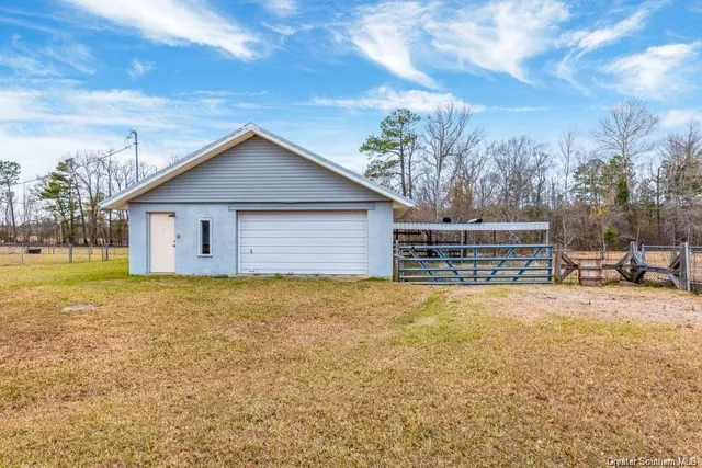 $350,000 | 13488 Highway 389, Merryville, LA 70653