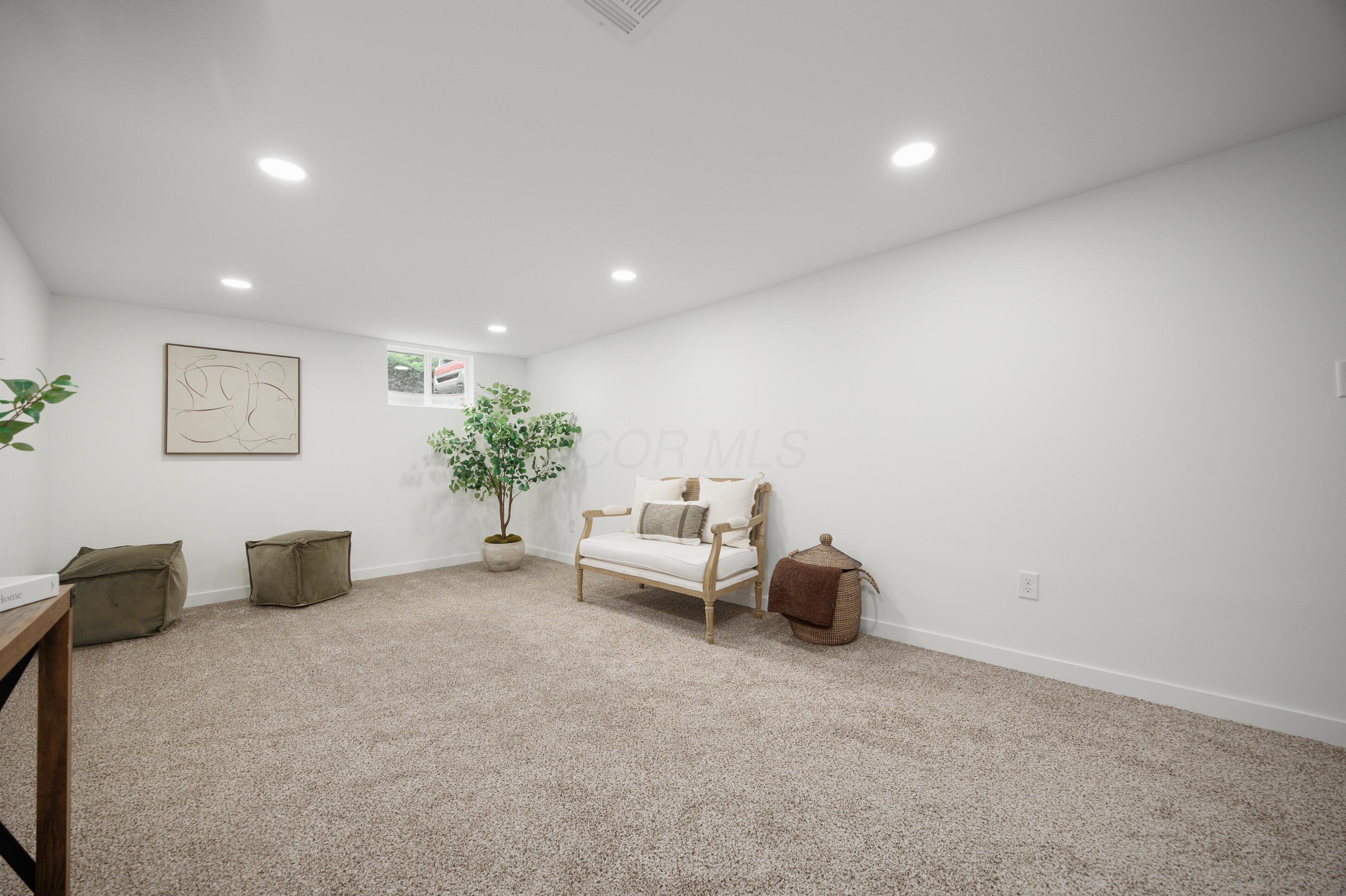 1079 Loring Road Columbus, OH 43224 - Photo 28 of 48 Finished Basement