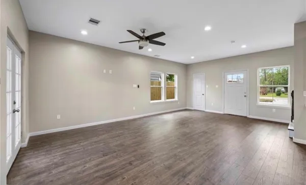 $2,200 | 4133 Clover Street, Unit A, Houston, TX 77051