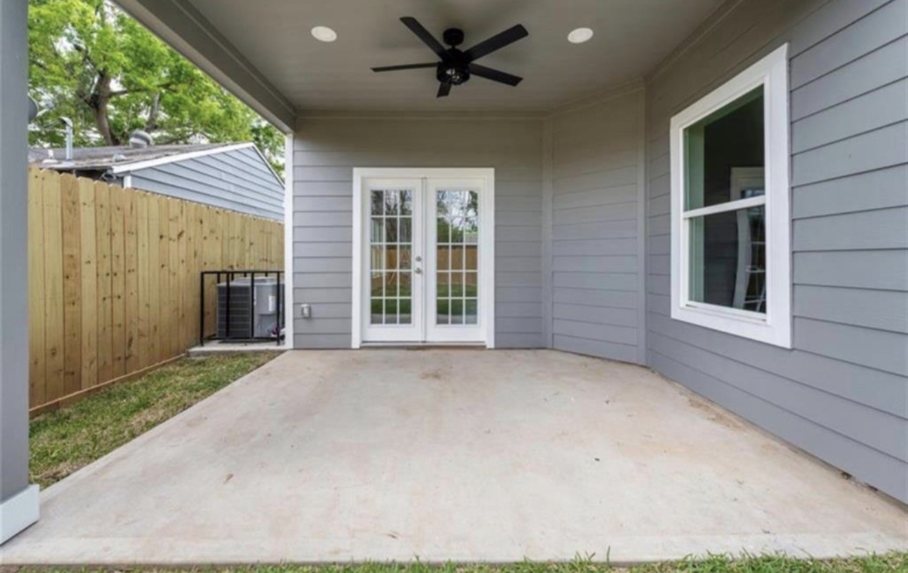 4133 Clover Street, Unit A Houston, TX 77051 - Photo 8 of 10