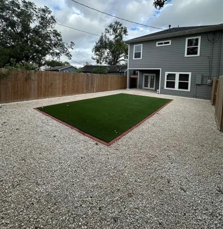 $2,200 | 4133 Clover Street, Unit A, Houston, TX 77051