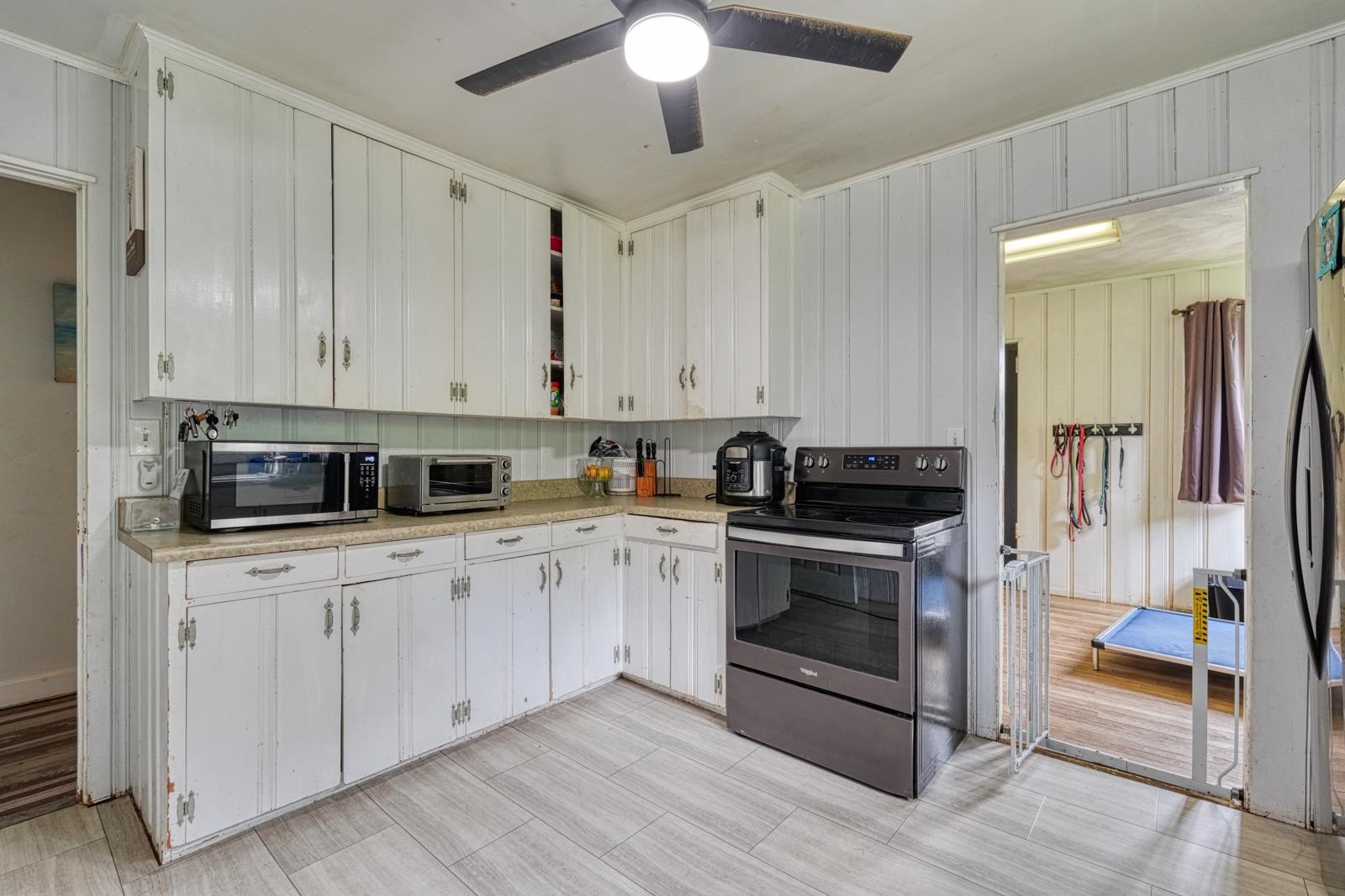 1504 East Rutherford Street Landrum, SC 29356 - Photo 10 of 46