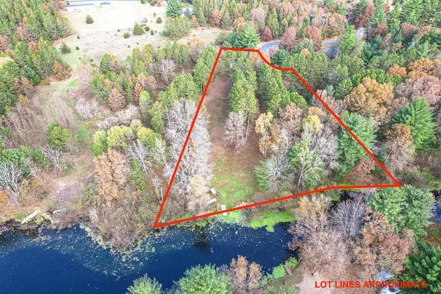 $224,900 | 3649 11th Drive, Wisconsin Dells, WI 53965