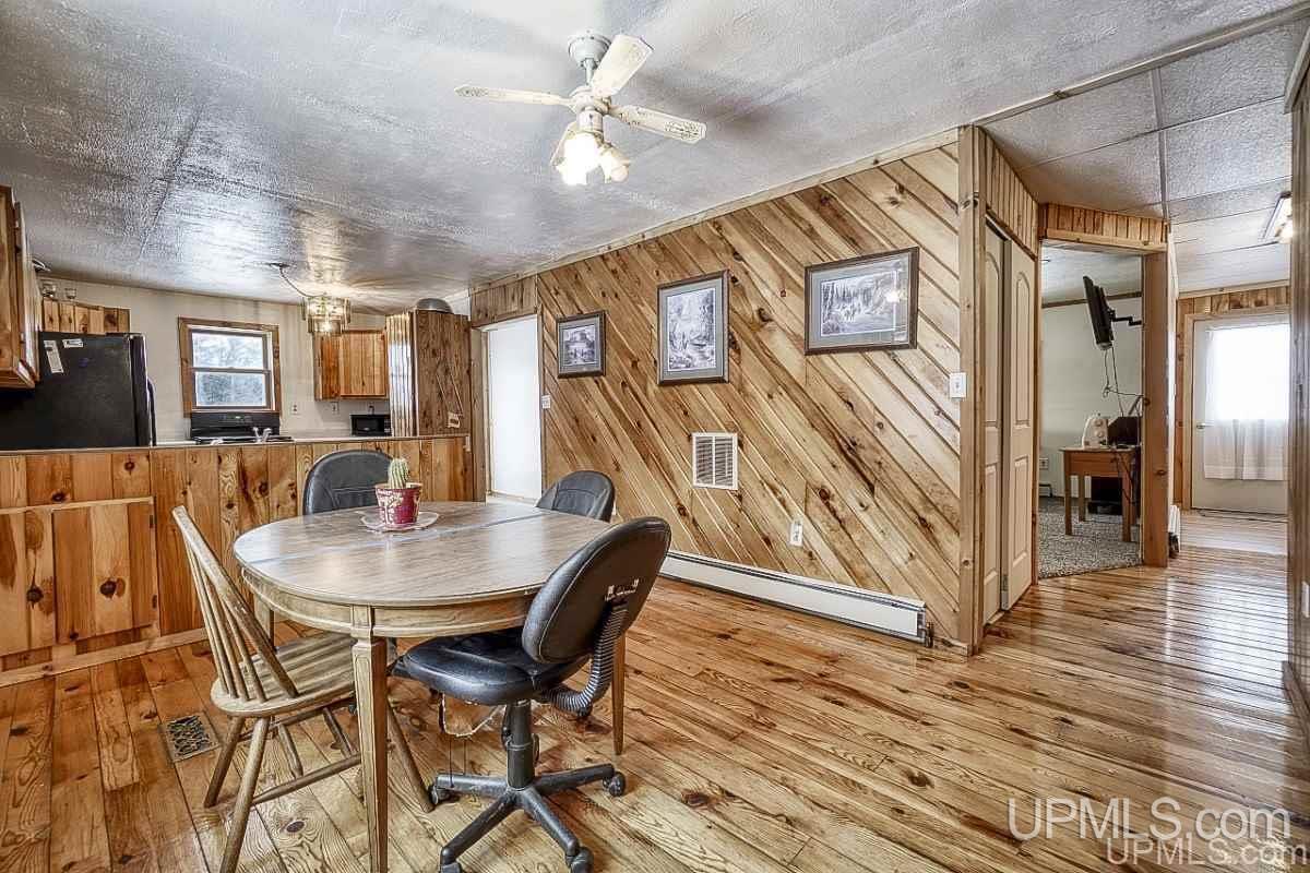 N6546 Oakes Road Foster City, MI 49834 - Photo 8 of 39 Gallery Image 8