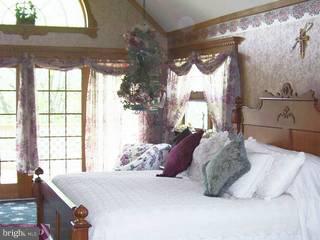 1737 Bethel Road Garnet Valley, PA 19060 - Photo 5 of 6 Gallery Image 5