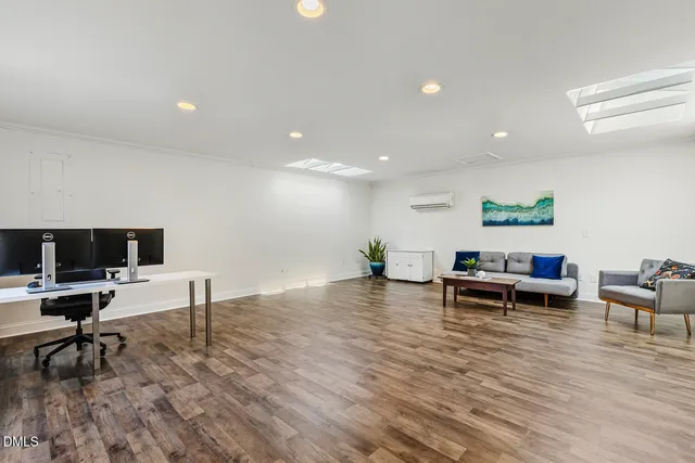 $925,000 | 3704 Swann Street, Raleigh, NC 27612