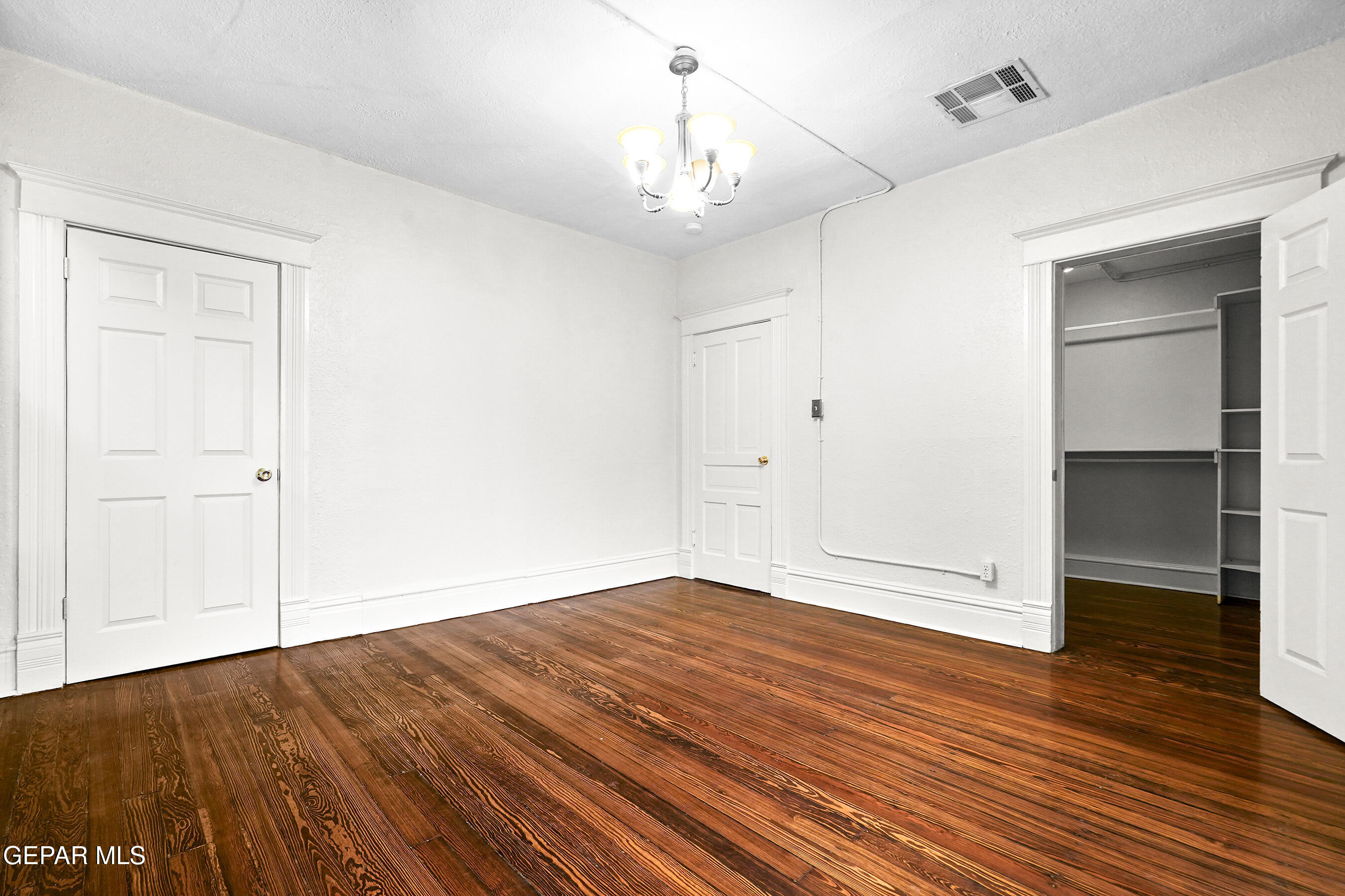 215 West Rio Grande Avenue El Paso, TX 79902 - Photo 44 of 62 wooden floor in an empty room