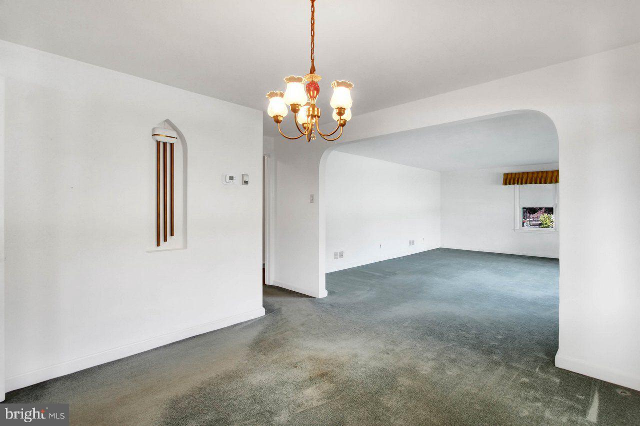 3021 East Prospect Road York, PA 17402 - Photo 7 of 25 Gallery Image 7