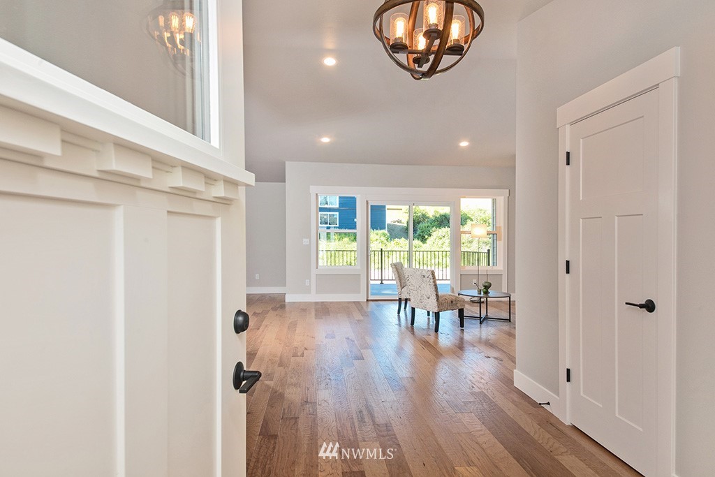 1874 Watkins Road Freeland, WA 98249 - Photo 5 of 20