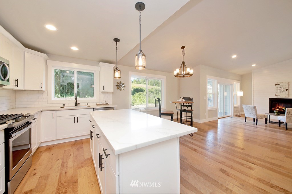 1874 Watkins Road Freeland, WA 98249 - Photo 8 of 20