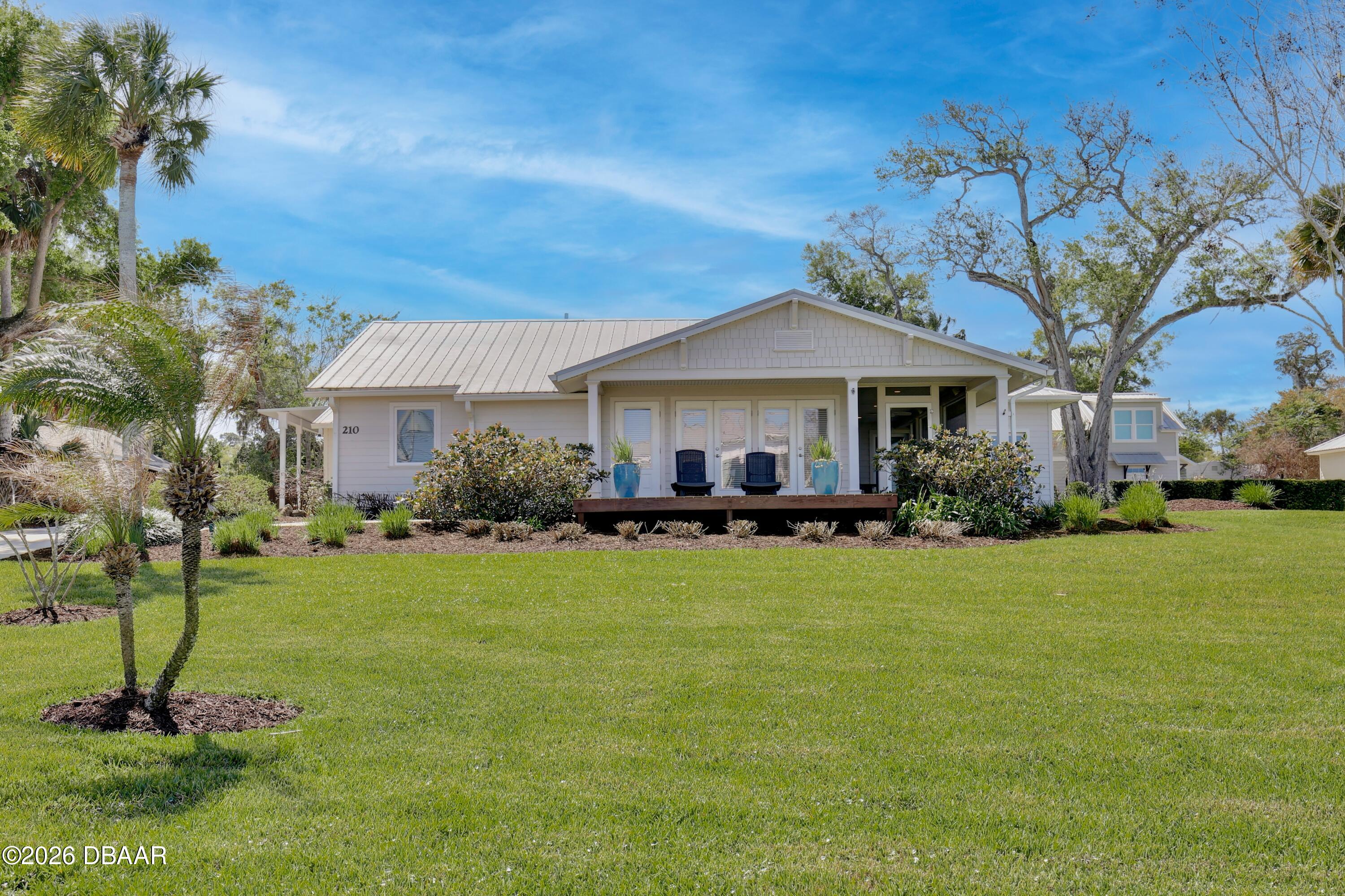 210 South Riverside Drive Edgewater, FL 32132 - Photo 2 of 96 4