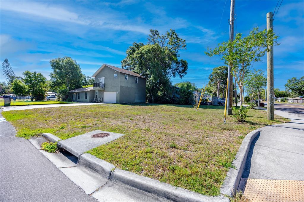 2372 18th Avenue Southwest Largo, FL 33774 - Photo 12 of 45