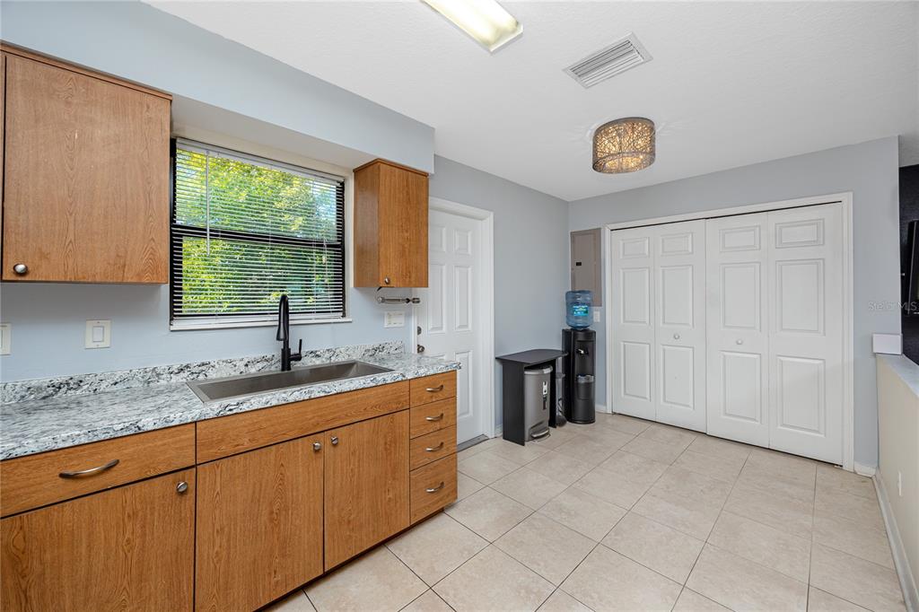2372 18th Avenue Southwest Largo, FL 33774 - Photo 20 of 45