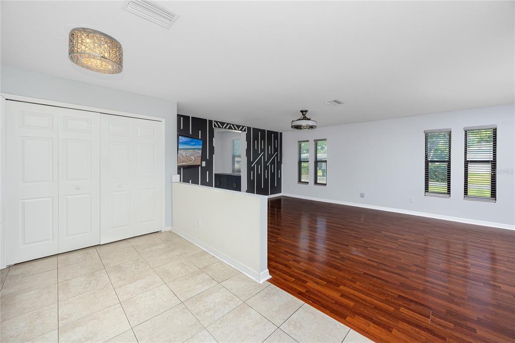 2372 18th Avenue Southwest Largo, FL 33774 - Photo 21 of 45