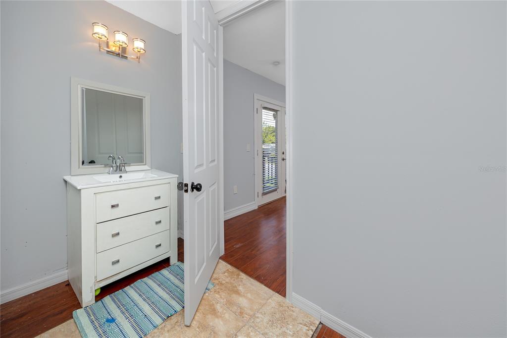 2372 18th Avenue Southwest Largo, FL 33774 - Photo 35 of 45