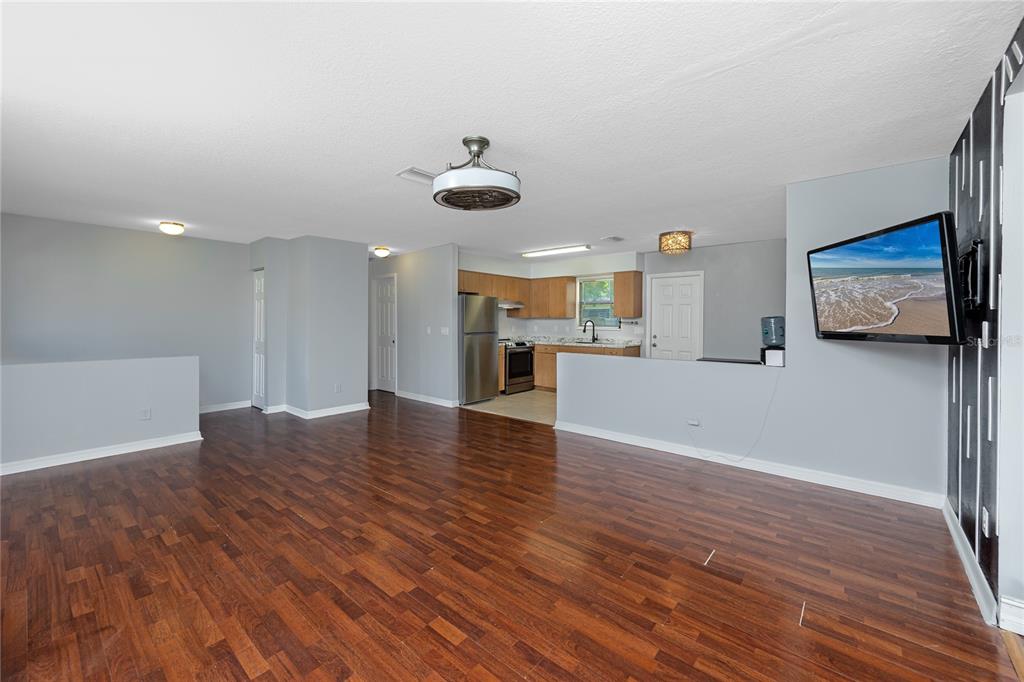 2372 18th Avenue Southwest Largo, FL 33774 - Photo 4 of 45