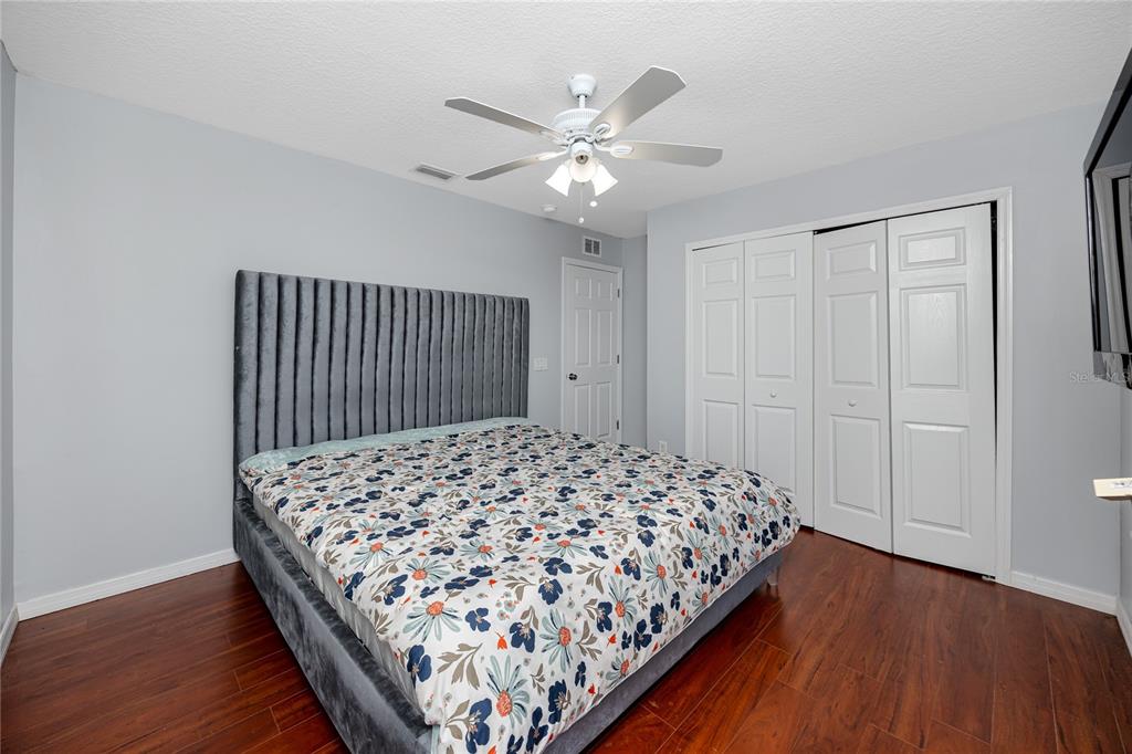 2372 18th Avenue Southwest Largo, FL 33774 - Photo 5 of 45