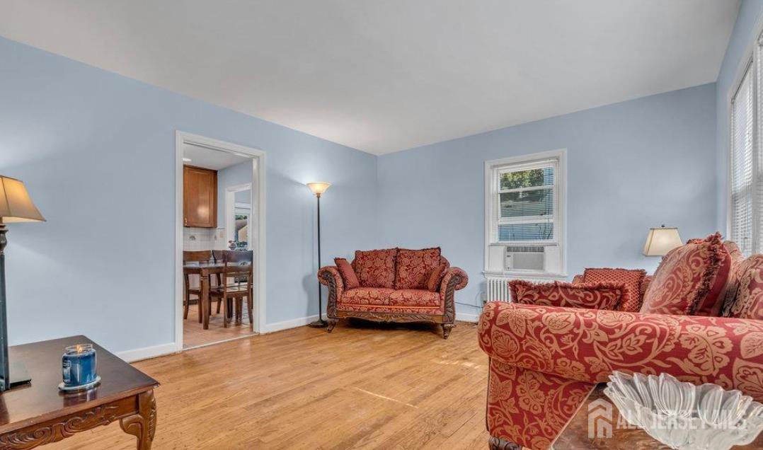 402 Ryders Lane East Brunswick, NJ 08816 - Photo 11 of 27